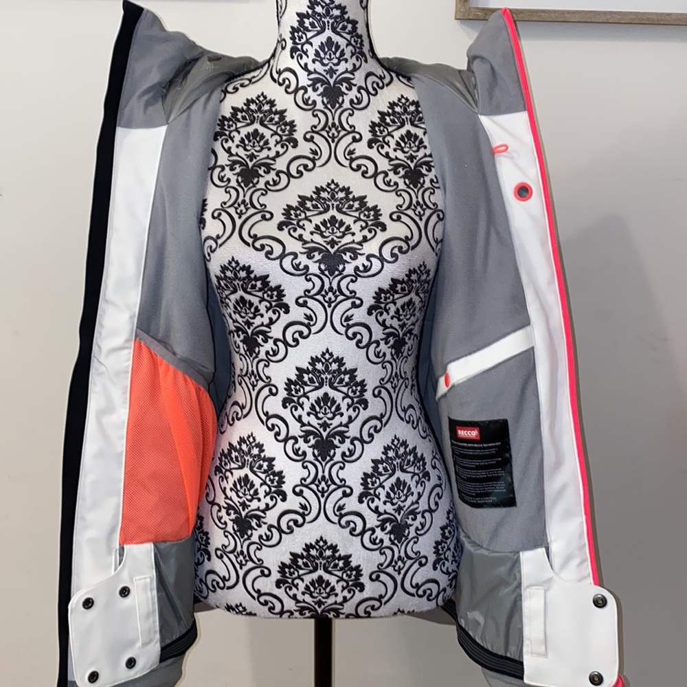 NWT!! O’Neill Women’s Insulated Waterproof Ski Jacket Size Small - Picture 11 of 16